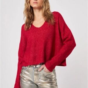 Emma Knudsen V-Neck Women's Sweater. Size M (oversized). Bamboo/organic cotton